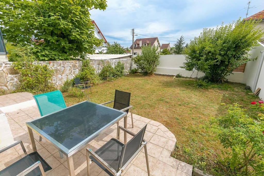 Le Montrachet Villa Dijon Exterior photo